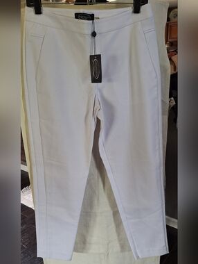 Magaschoni White Cropped Pants Size 8 NWT Tailored Ankle Career Pants
